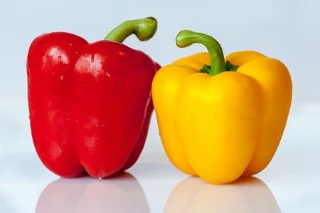 Red and yellow peppers as good vitamin C suppliers